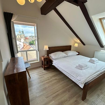 Zelezna - Old Town View Residence Praha Bagian luar foto