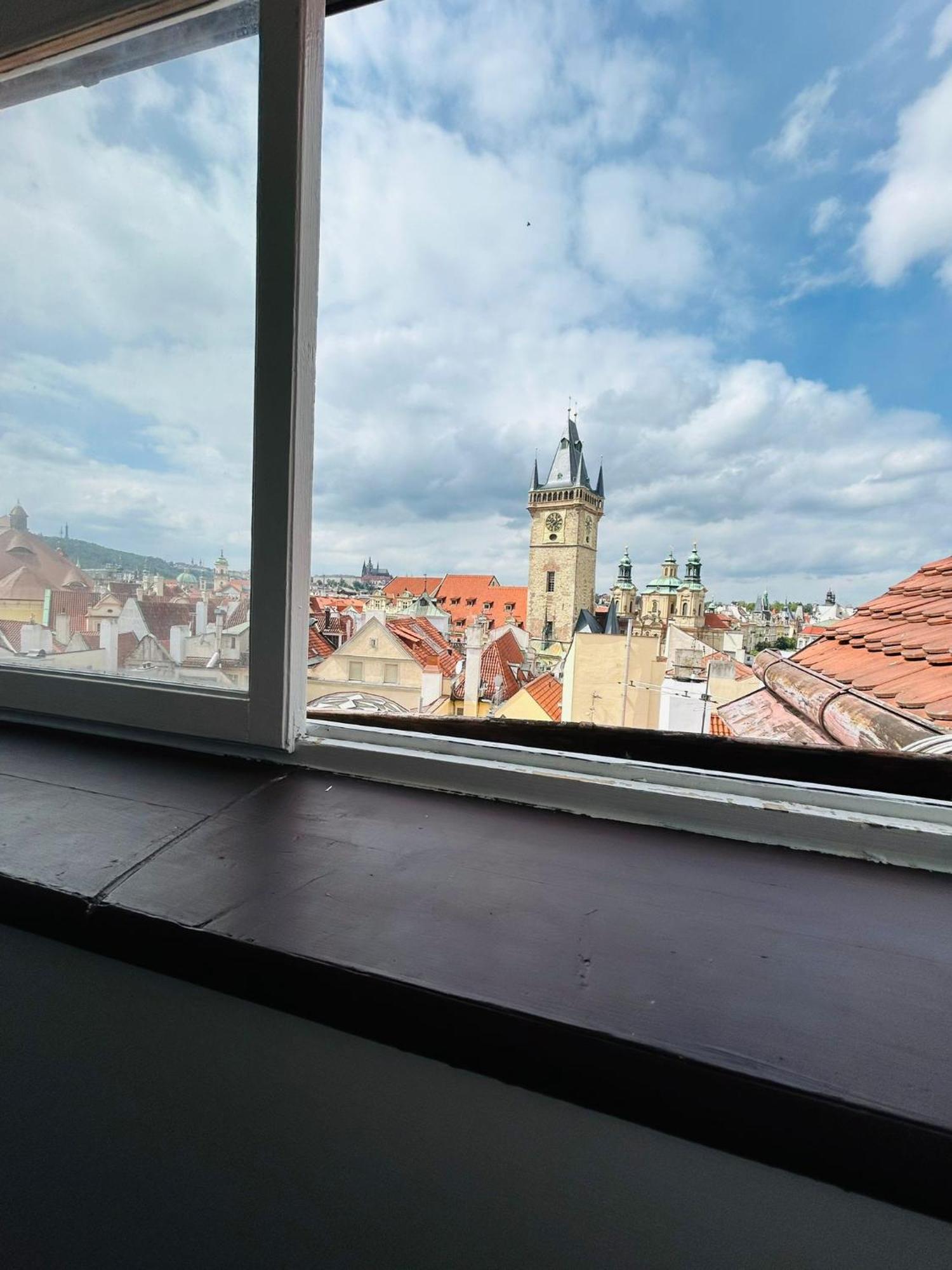 Zelezna - Old Town View Residence Praha Bagian luar foto