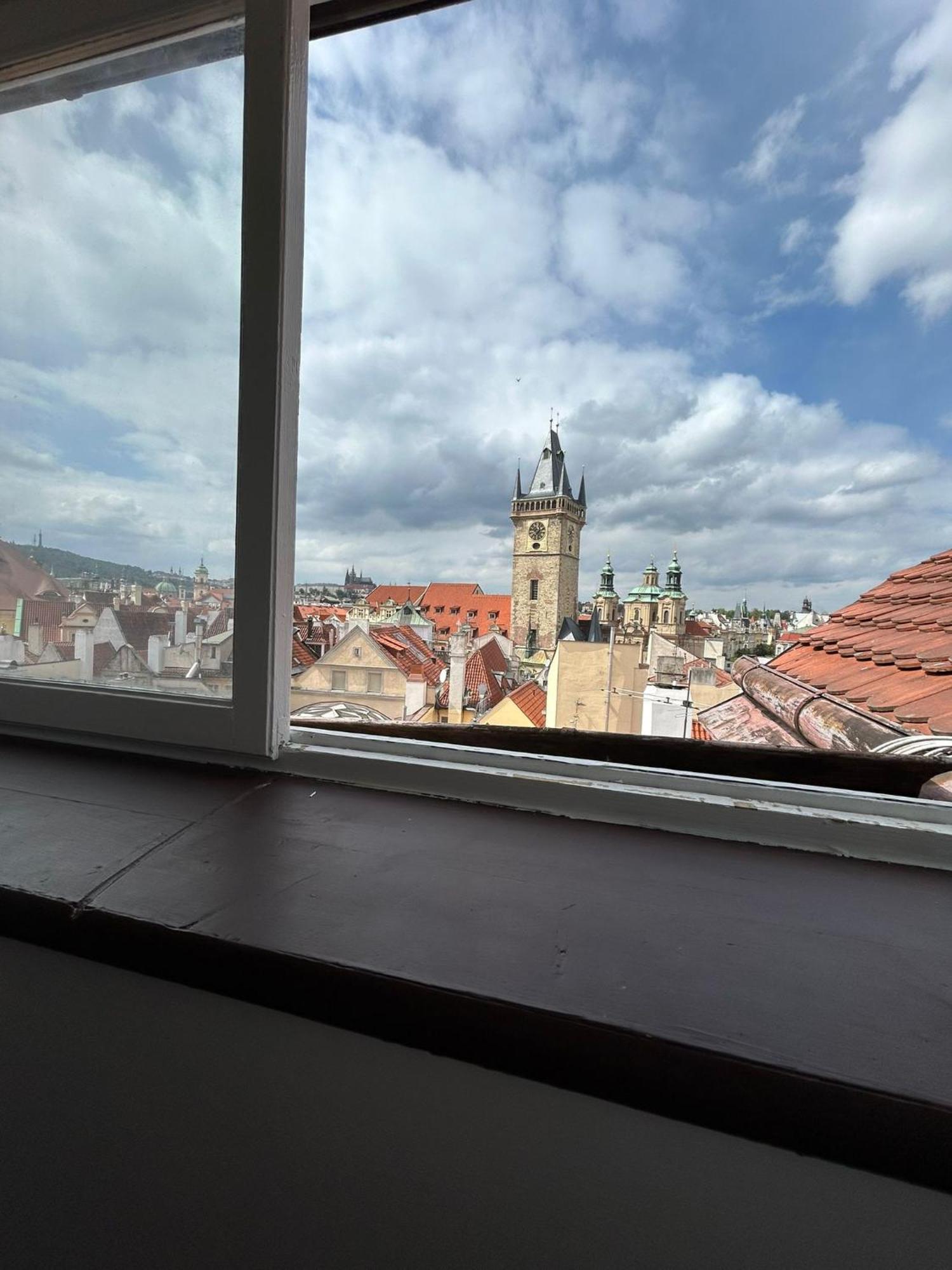 Zelezna - Old Town View Residence Praha Bagian luar foto