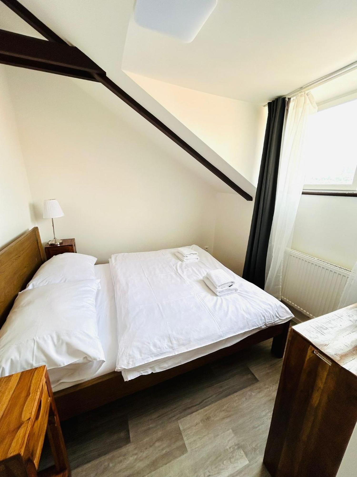 Zelezna - Old Town View Residence Praha Bagian luar foto